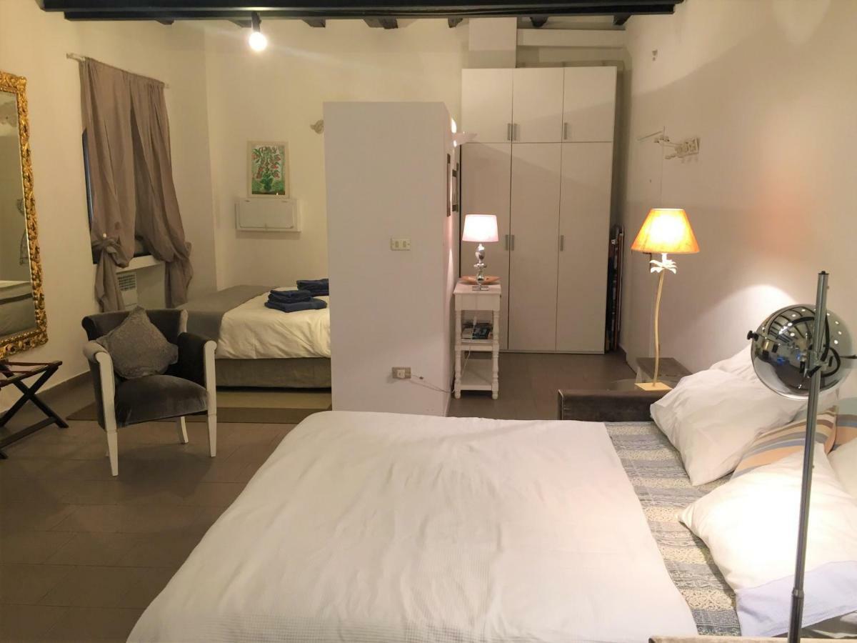 Studio Suite Trentasette Bologna Esterno foto